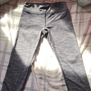 Capri workout pants